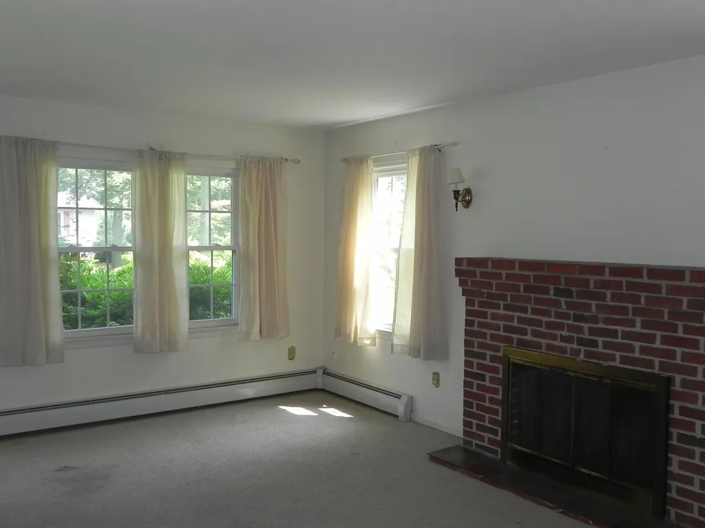 25 Andrews Avenue South Burlington VT 05403