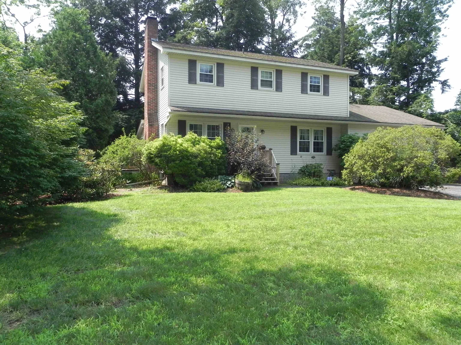 25 Andrews Avenue South Burlington VT 05403
