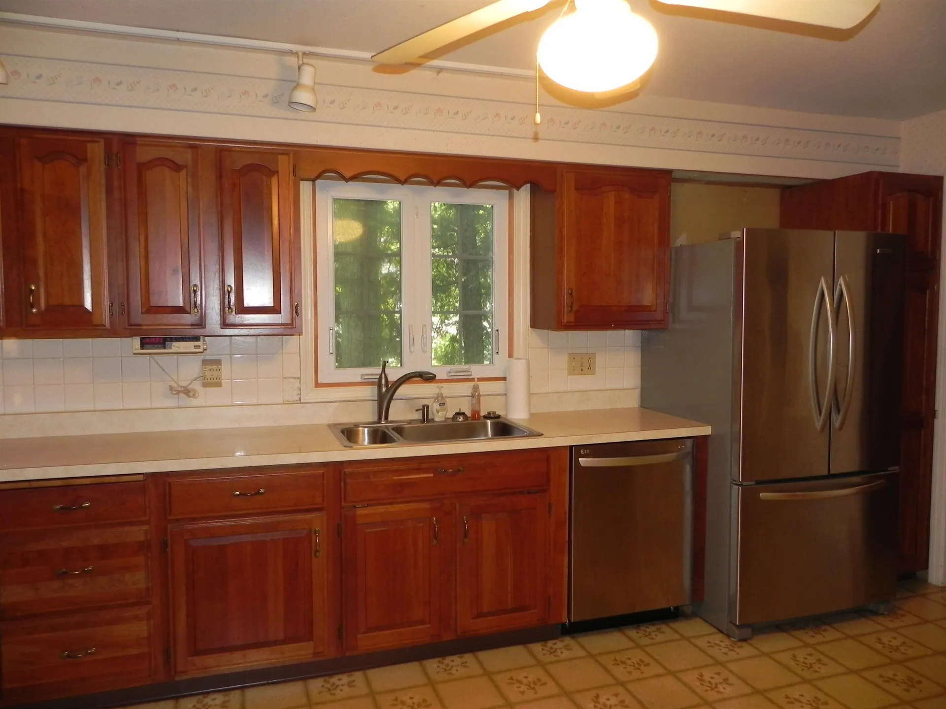25 Andrews Avenue South Burlington VT 05403