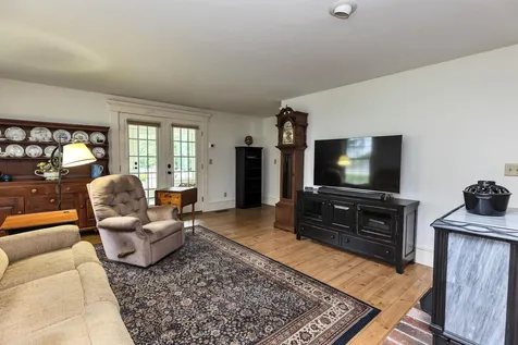 47 Rockingham Road Auburn NH 03032