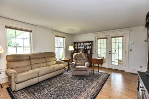 47 Rockingham Road Auburn NH 03032