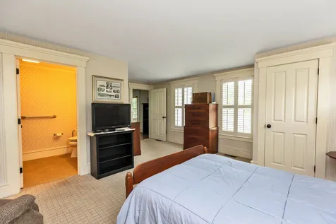 47 Rockingham Road Auburn NH 03032