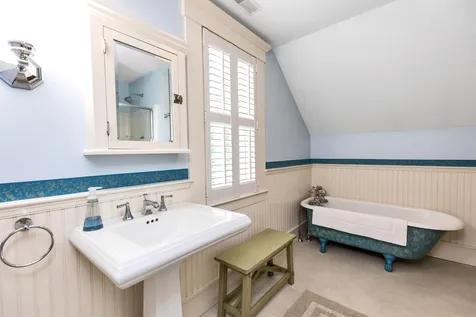 47 Rockingham Road Auburn NH 03032