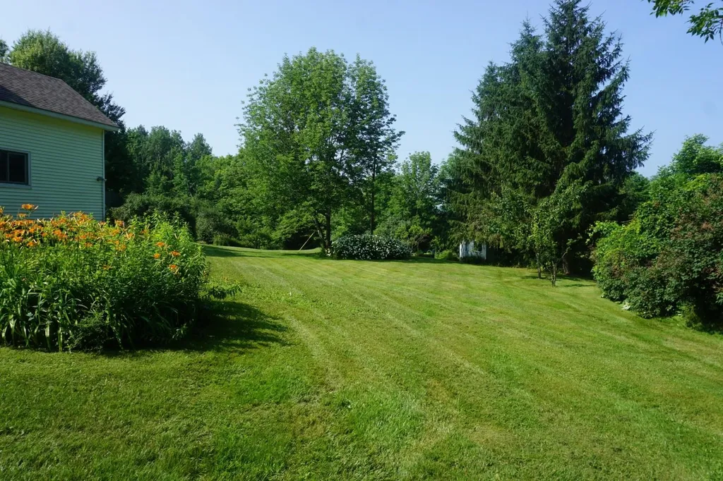 50 Meade Road Fairfax VT 05454