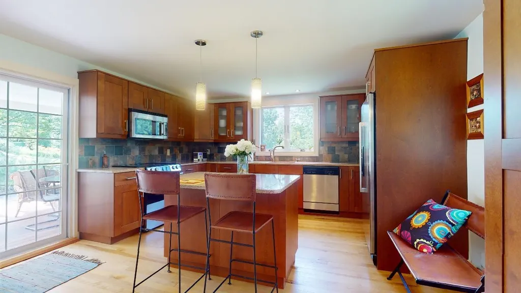 50 Meade Road Fairfax VT 05454