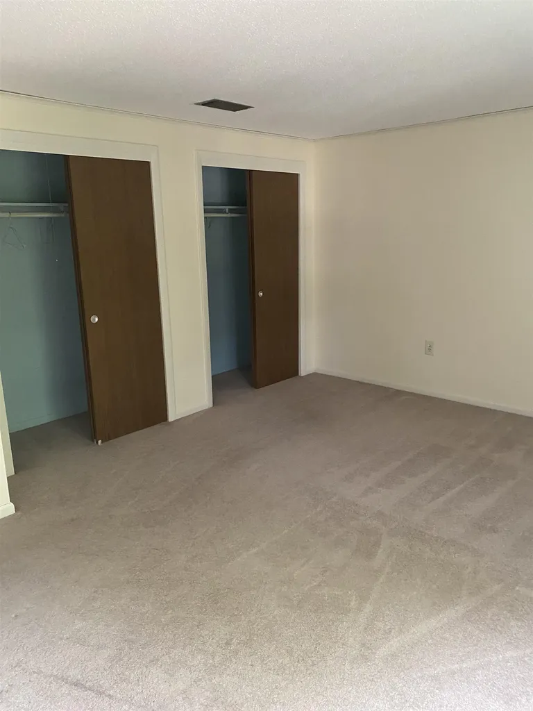 3G Glacier Drive Nashua NH 03062