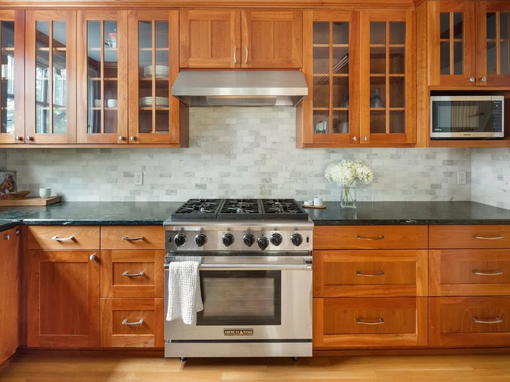 48 Henderson Terrace Burlington VT 05401