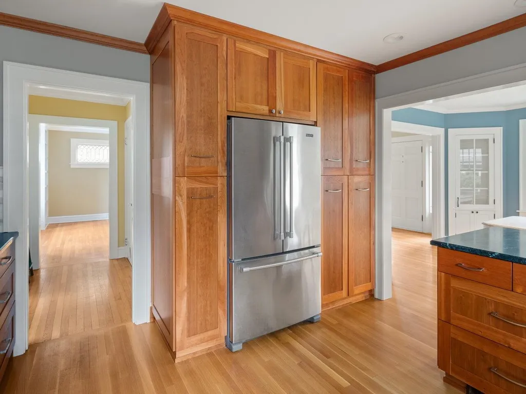 48 Henderson Terrace Burlington VT 05401