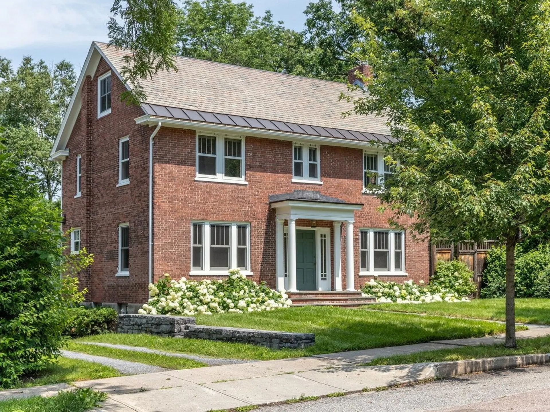 48 Henderson Terrace Burlington VT 05401
