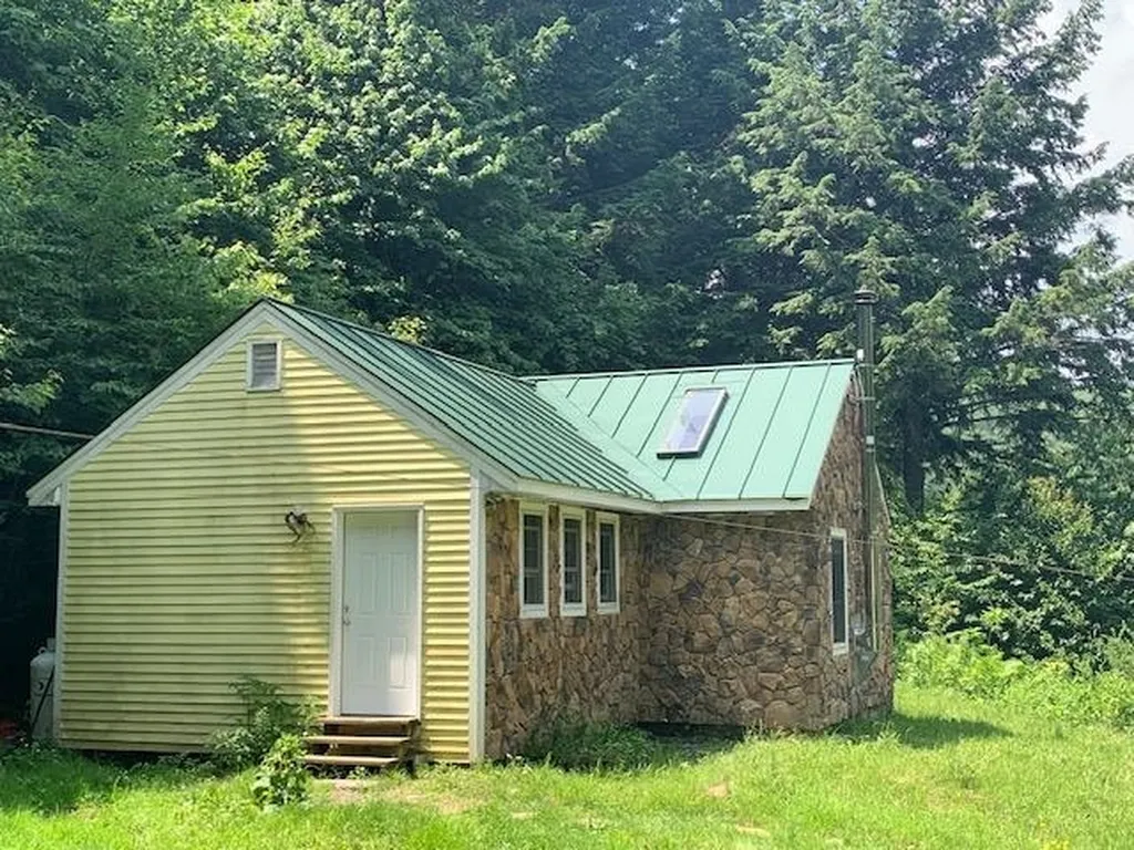 1844 Lime Pond Road Barnard VT 05031