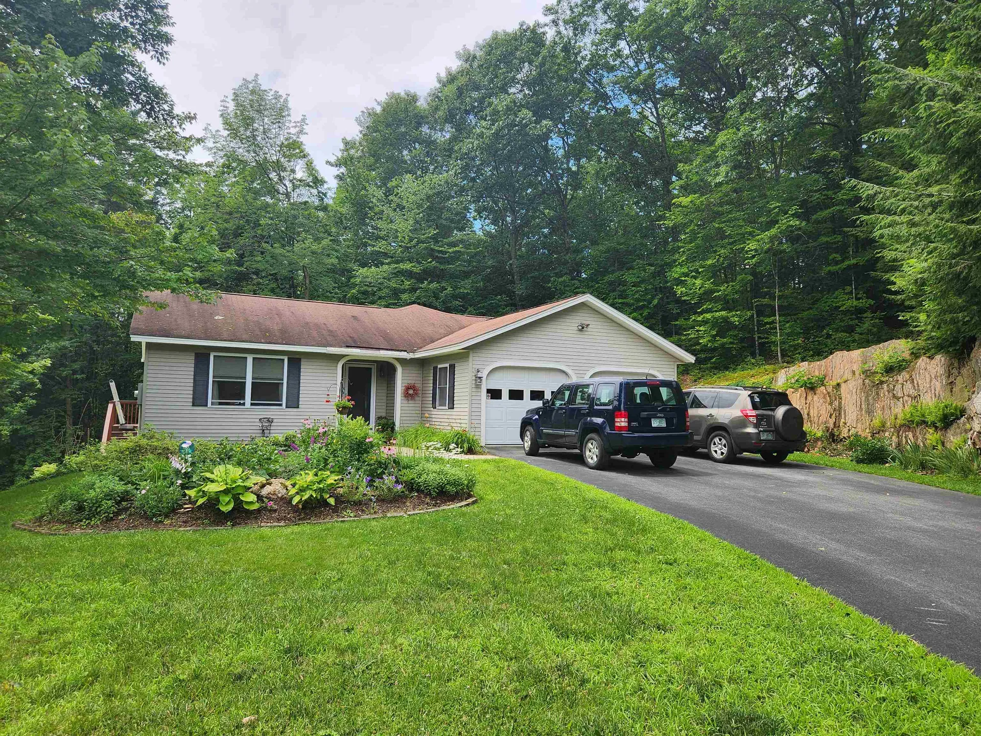 19 Cindy Avenue Claremont NH 03743