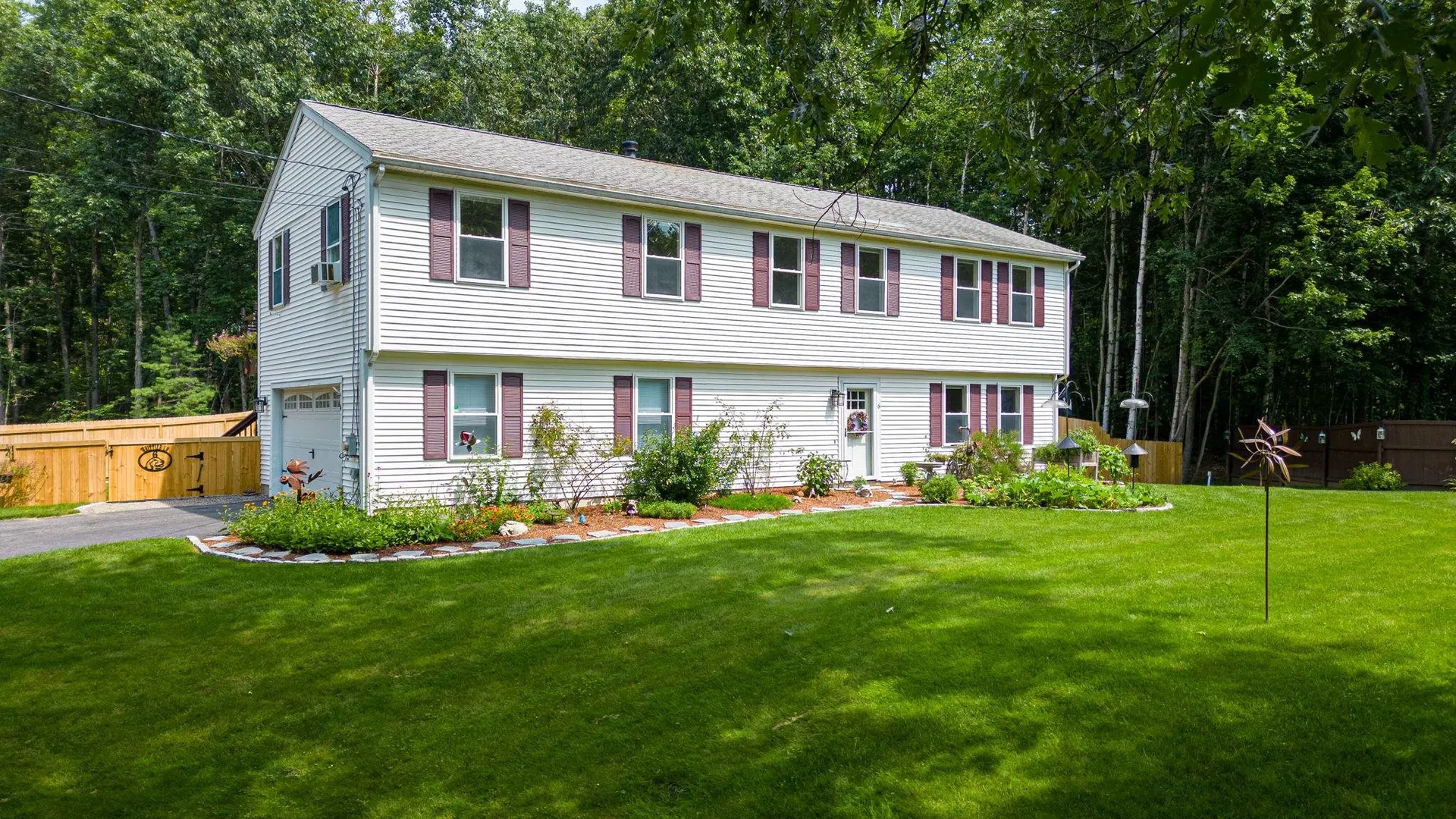 6 Whittier Lane Lee NH 03861
