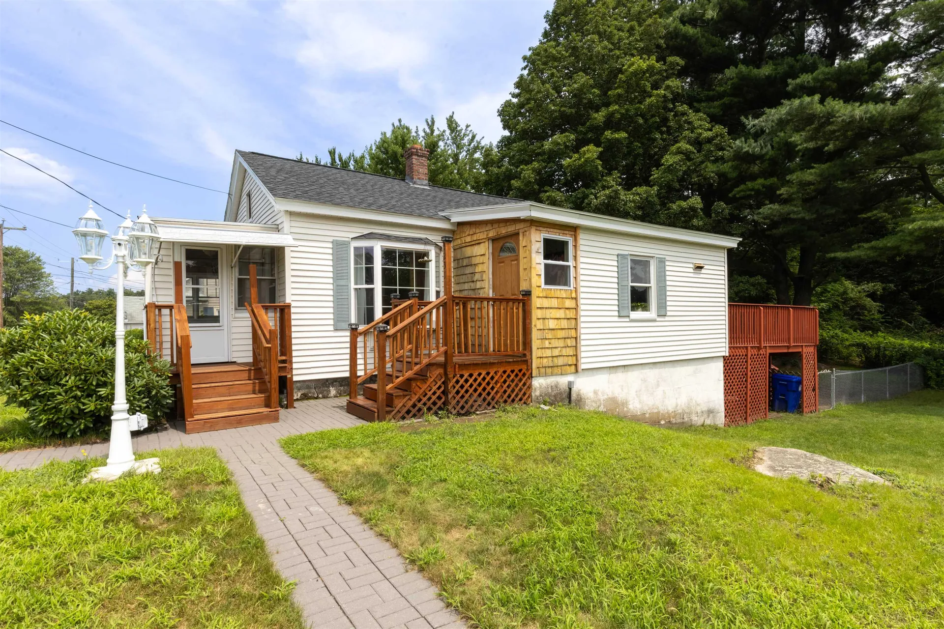 231 Maryland Avenue Manchester NH 03104