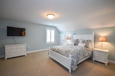 38 Wisteria Drive Dover NH 03820