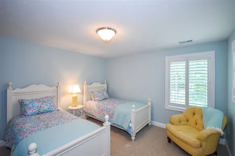 38 Wisteria Drive Dover NH 03820