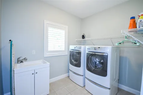 38 Wisteria Drive Dover NH 03820