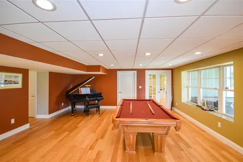 38 Wisteria Drive Dover NH 03820
