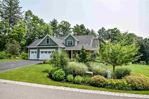 38 Wisteria Drive Dover NH 03820