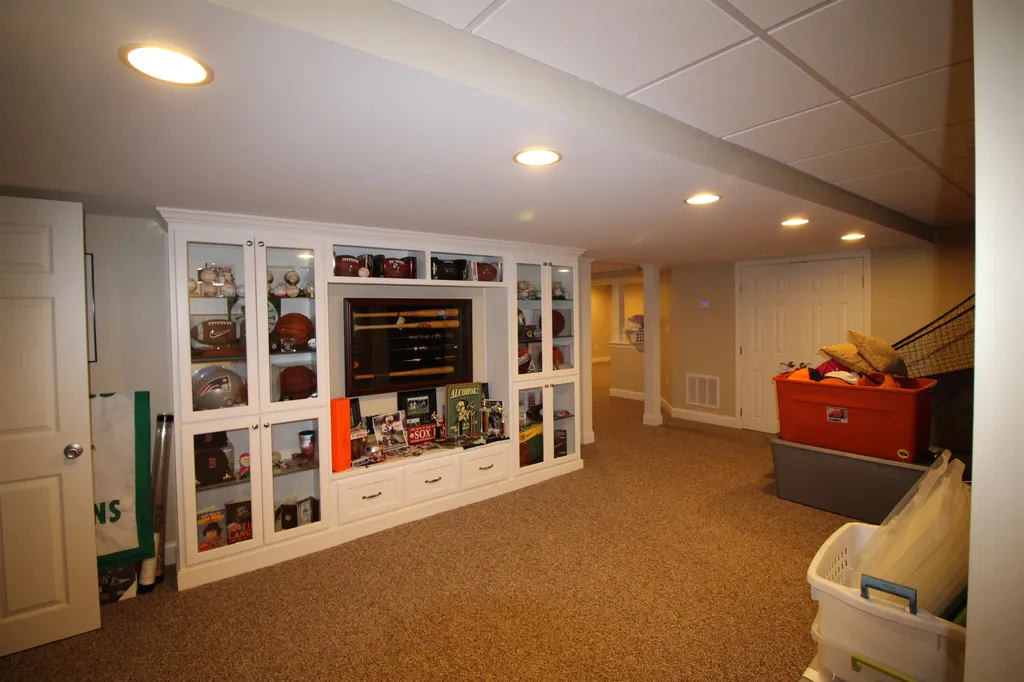 12 Kodiak Road Brookline NH 03033