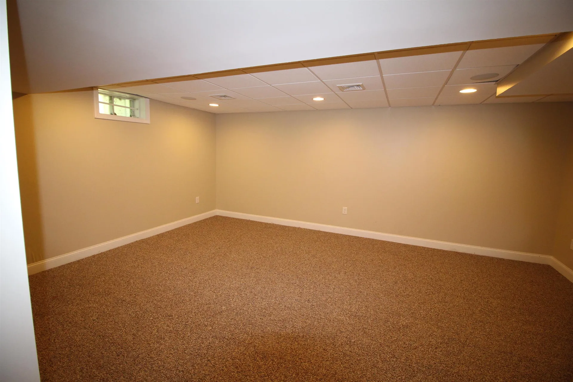 12 Kodiak Road Brookline NH 03033
