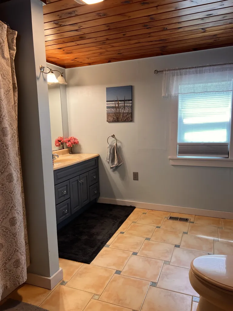 20 Arlen Drive Sullivan NH 03445