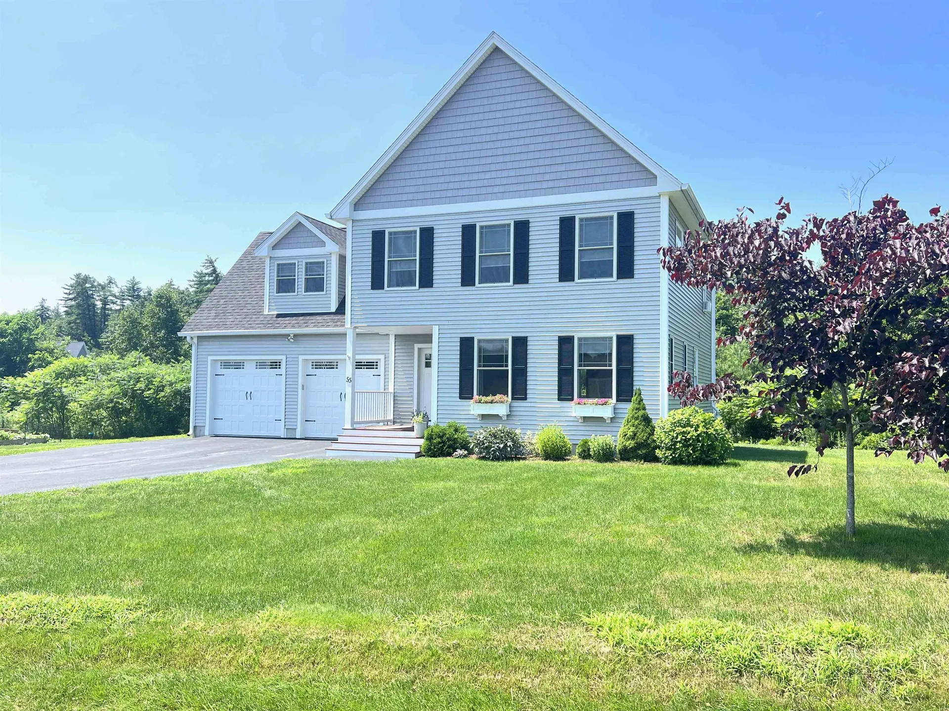 55 Apple Way Epping NH 03042