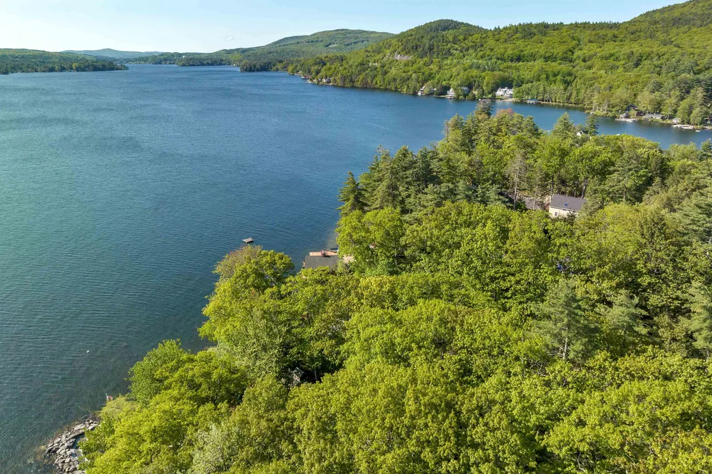 12 Lantana Lane Alton NH 03810