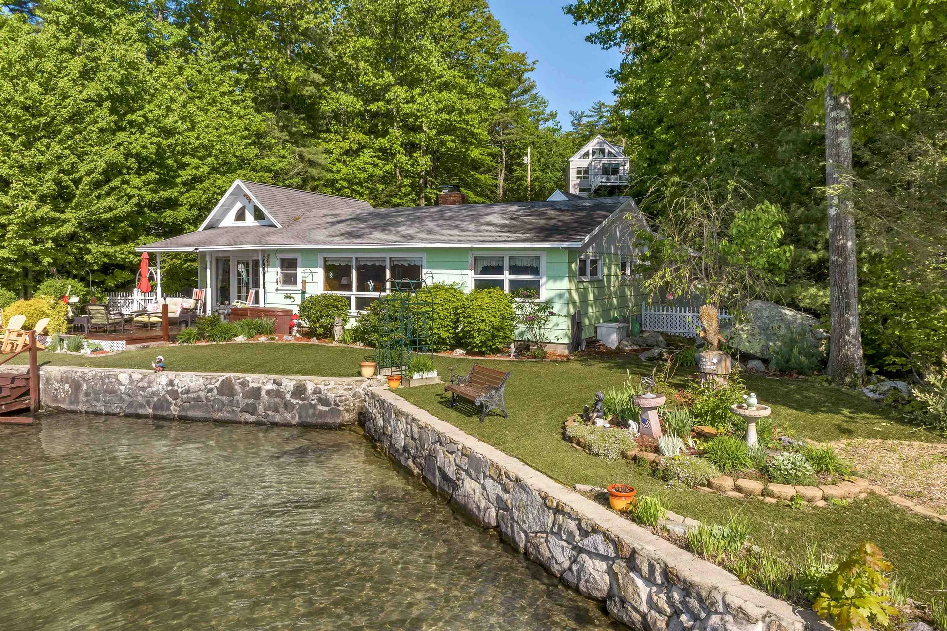 12 Lantana Lane Alton NH 03810