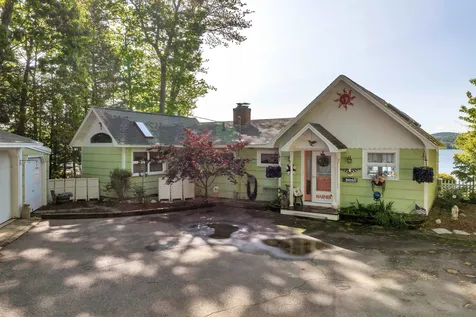 12 Lantana Lane Alton NH 03810