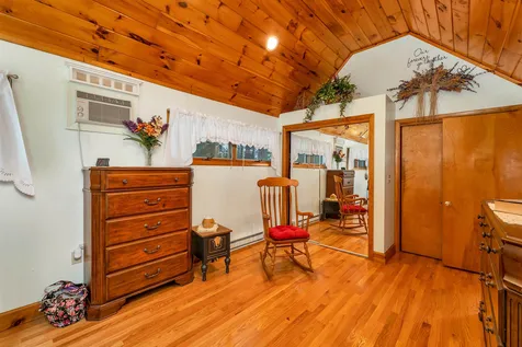 12 Lantana Lane Alton NH 03810