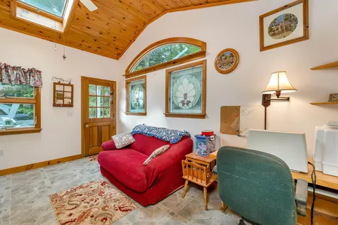 12 Lantana Lane Alton NH 03810