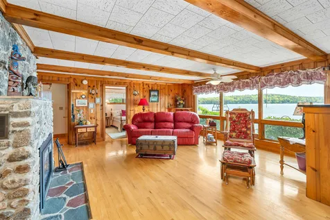 12 Lantana Lane Alton NH 03810