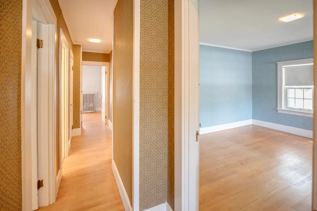 8 Garland Street Plymouth NH 03264