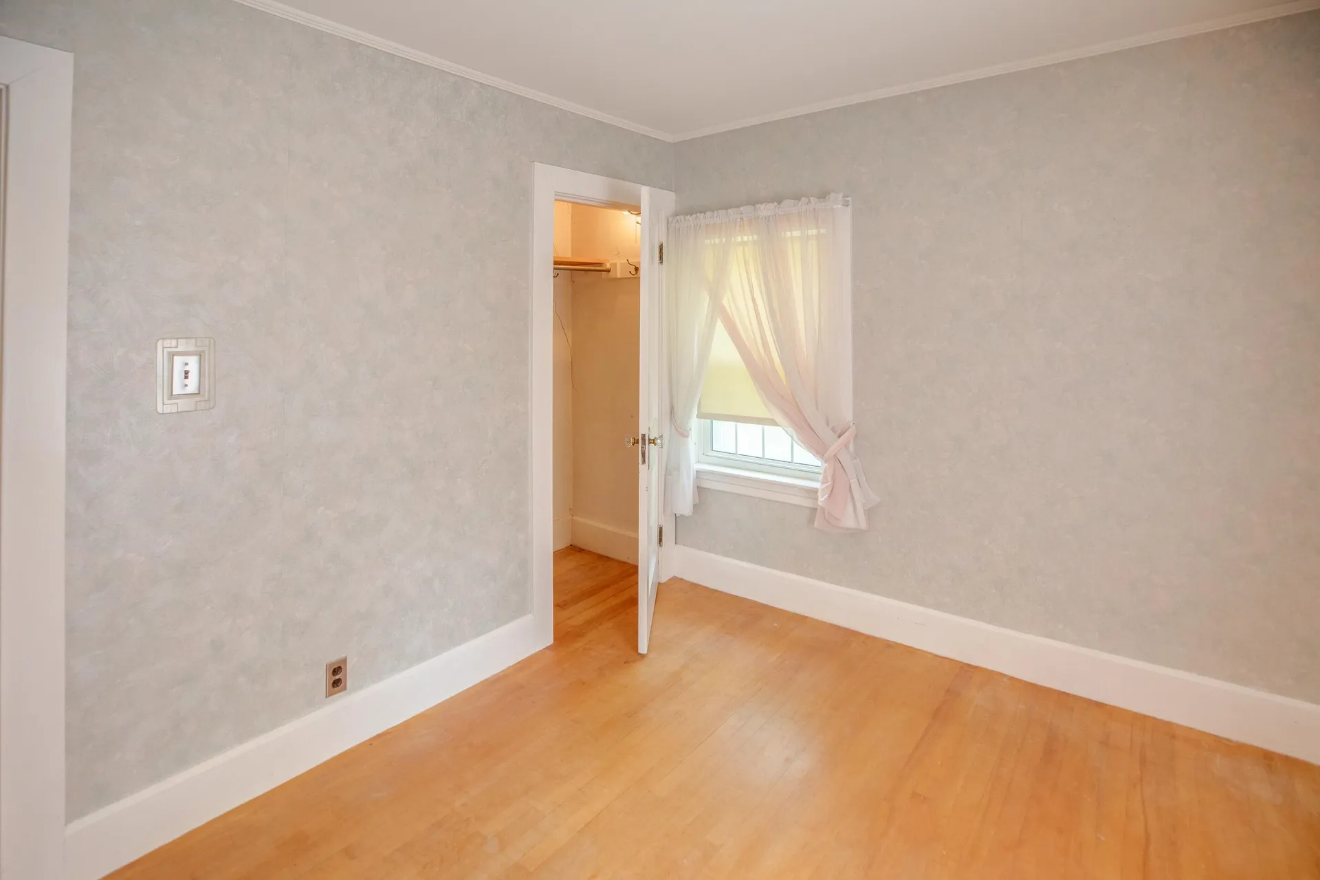 8 Garland Street Plymouth NH 03264