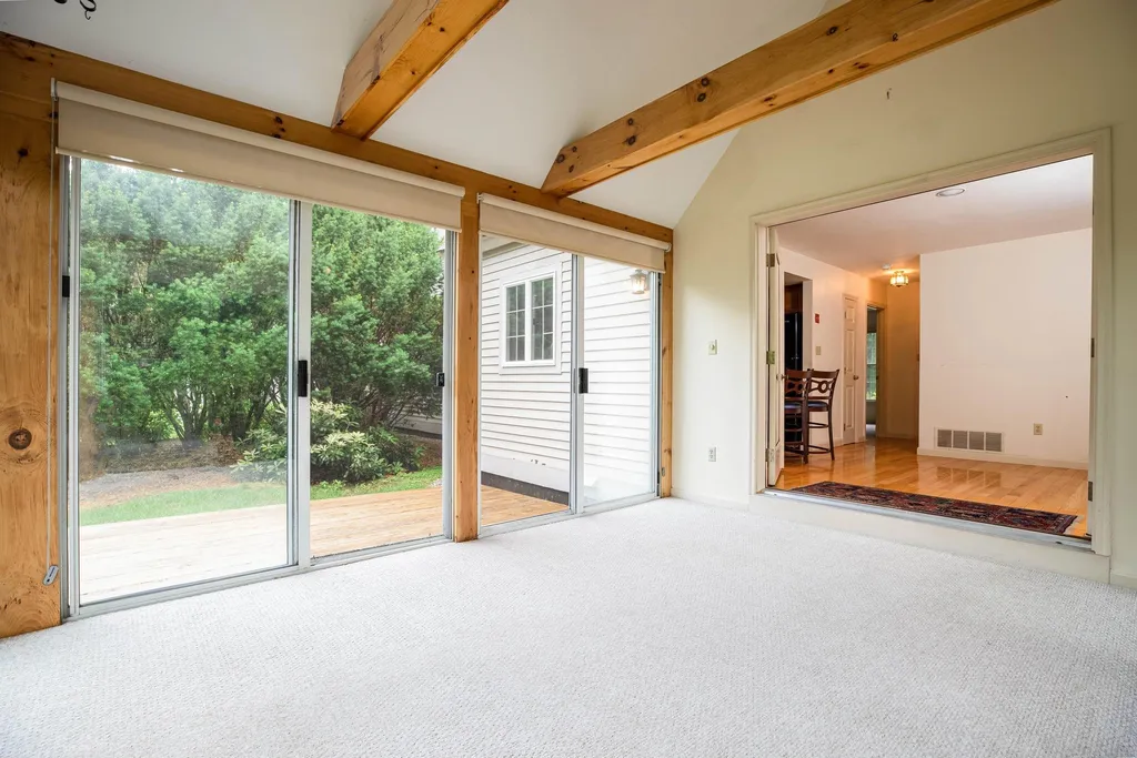 12 Stratham Green Road Stratham NH 03885