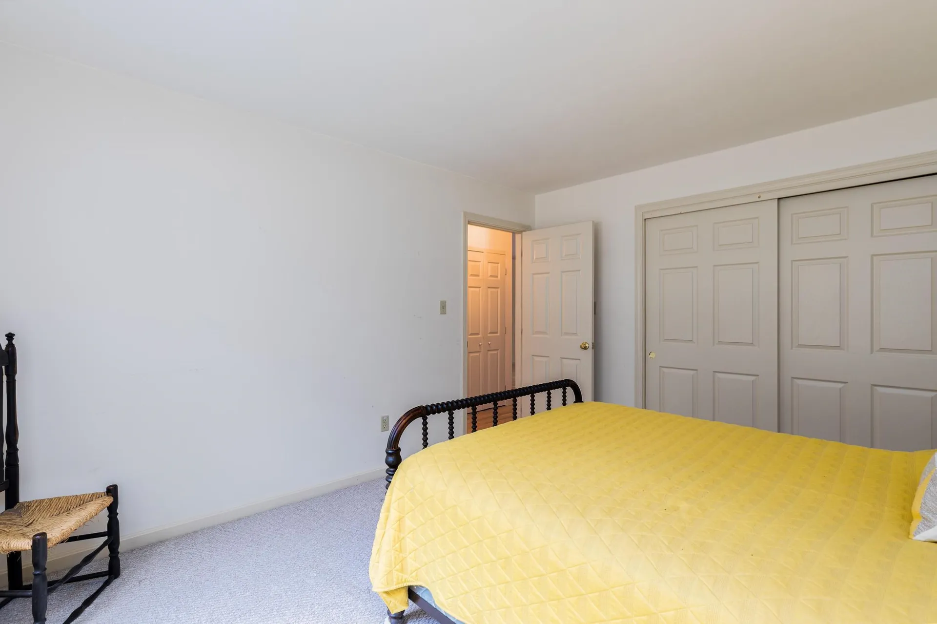 12 Stratham Green Road Stratham NH 03885