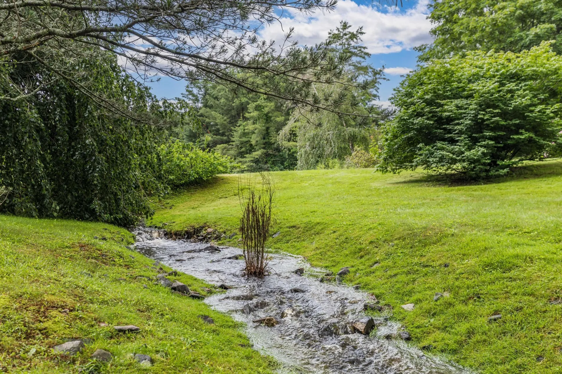 12 Stratham Green Road Stratham NH 03885