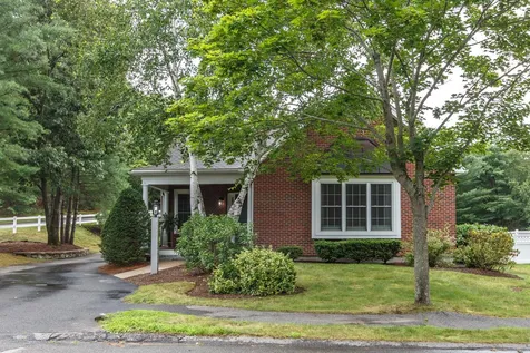 14 Bowman Parade Road Bedford NH 03110