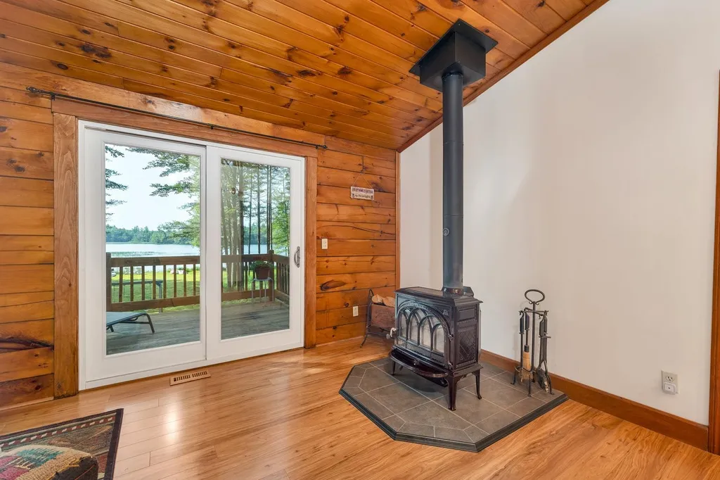 87 Sargents Pond Road Wolfeboro NH 03894