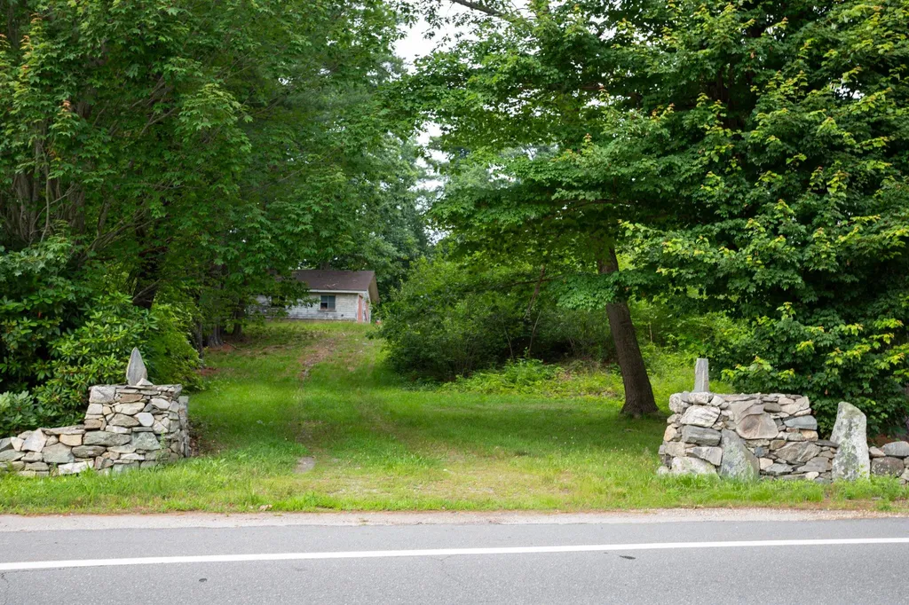 120 Pioneer Road Rye NH 03870