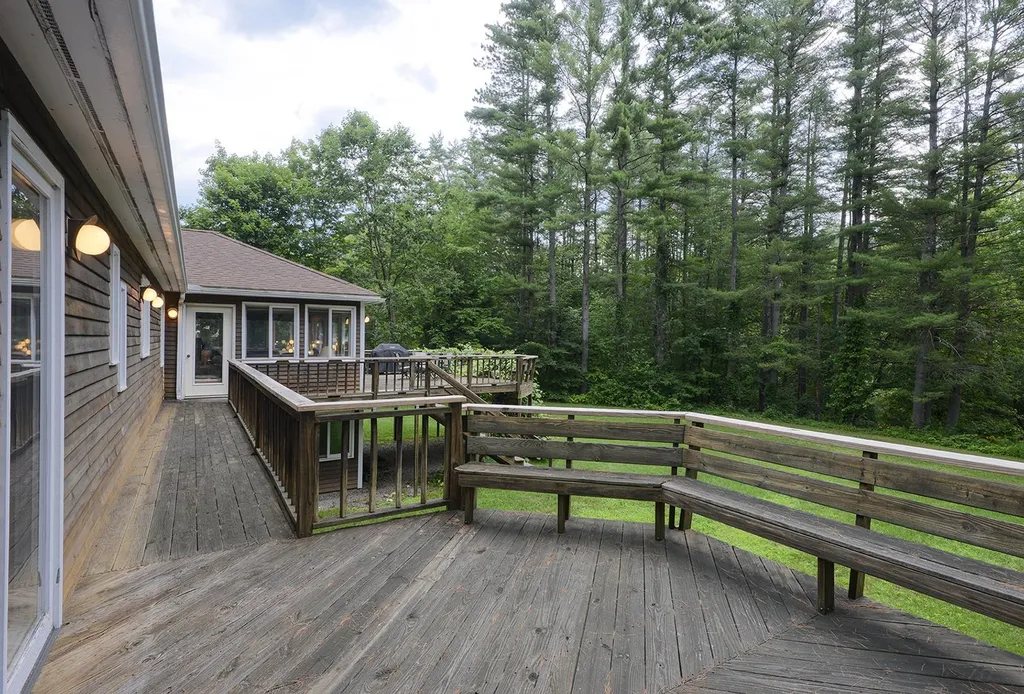 41 Centerview Drive Swanzey NH 03446