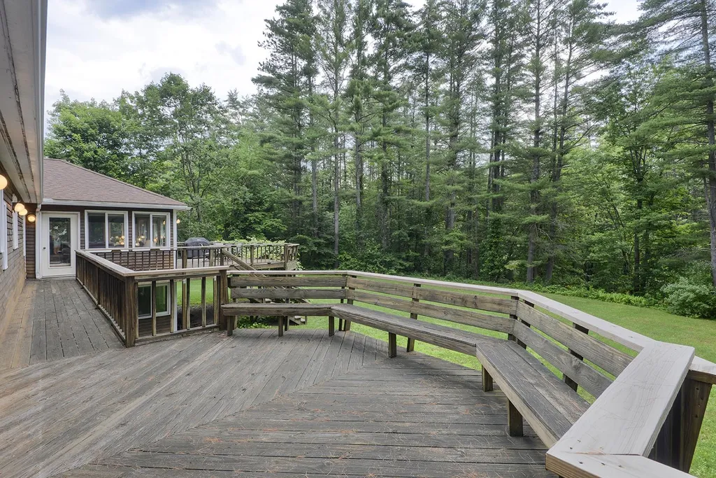 41 Centerview Drive Swanzey NH 03446