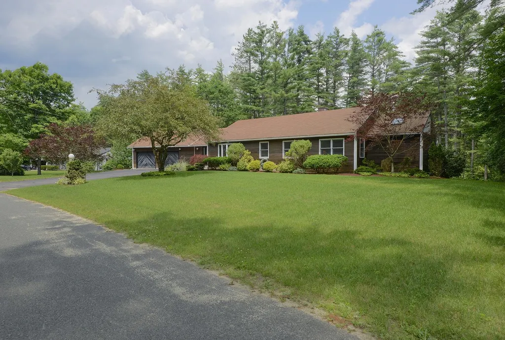 41 Centerview Drive Swanzey NH 03446