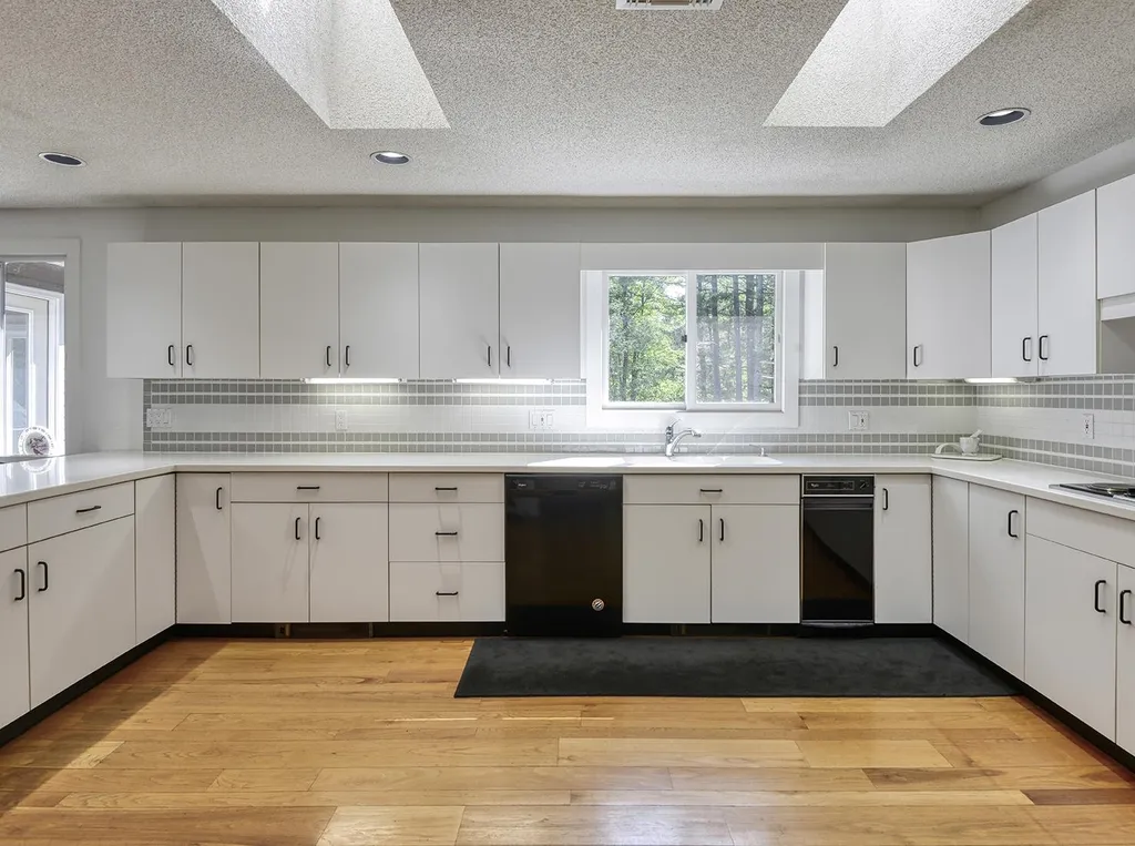 41 Centerview Drive Swanzey NH 03446