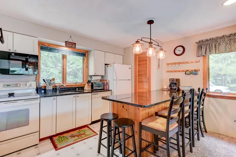 4b Upper Ledge Road Bartlett NH 03812