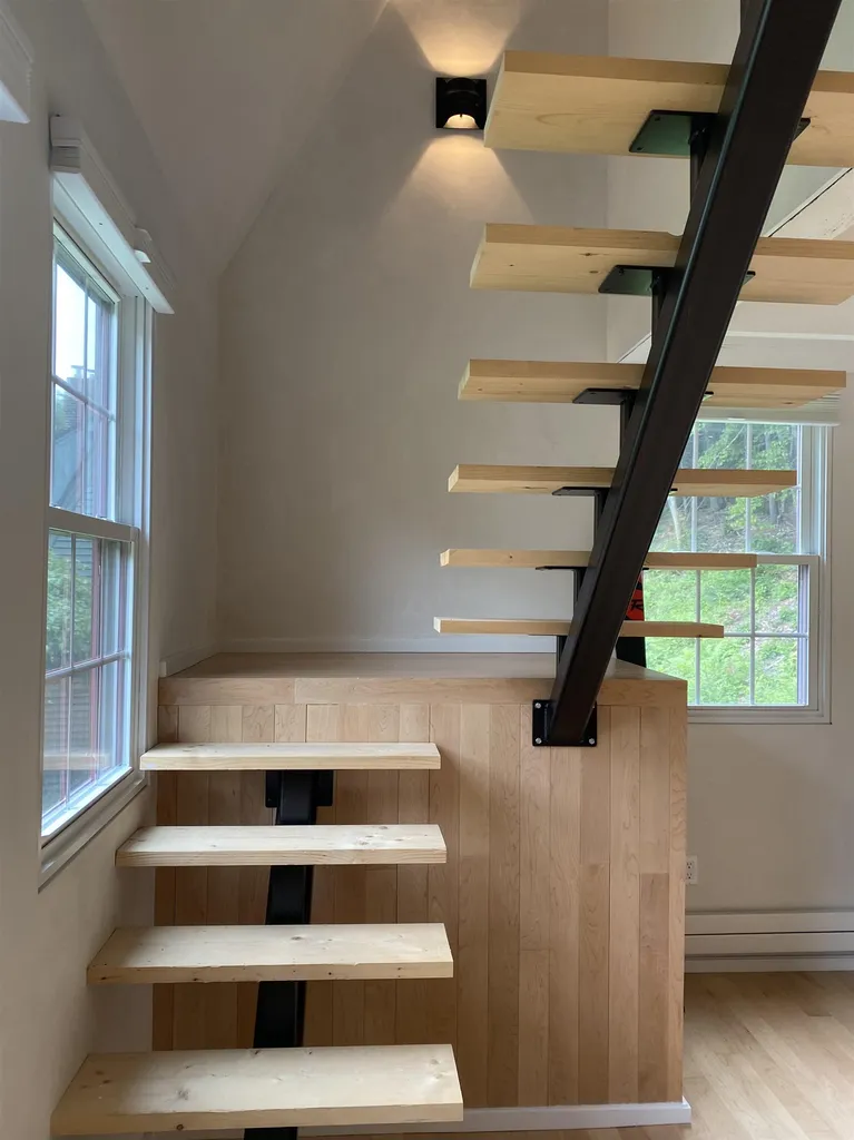 574 Willard Road Hartford VT 05059