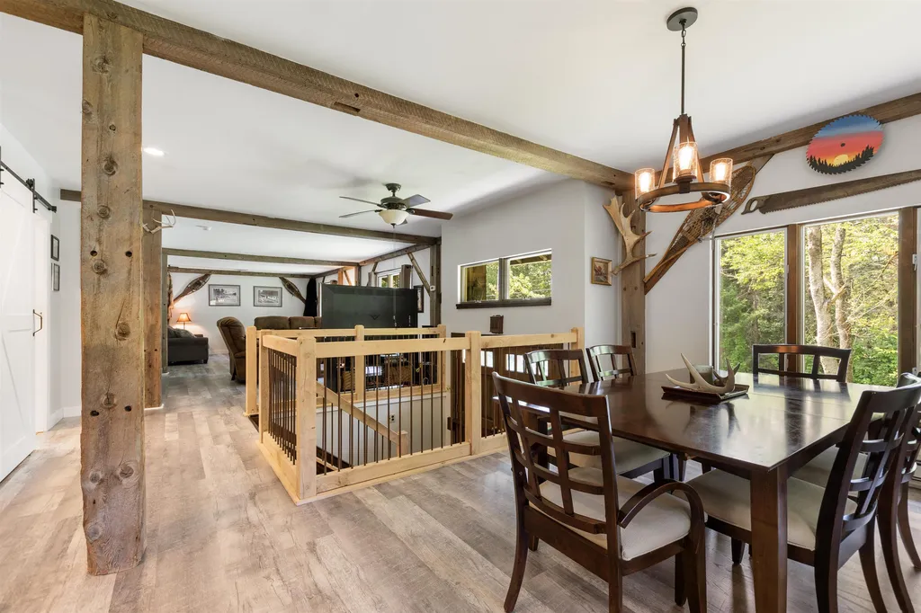 68 Emerson Road Stark NH 03582