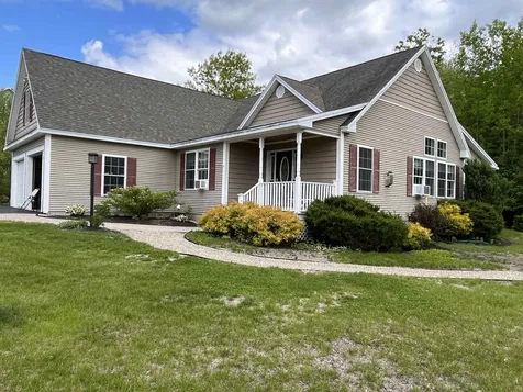 71 Camelot Court Conway NH 03813