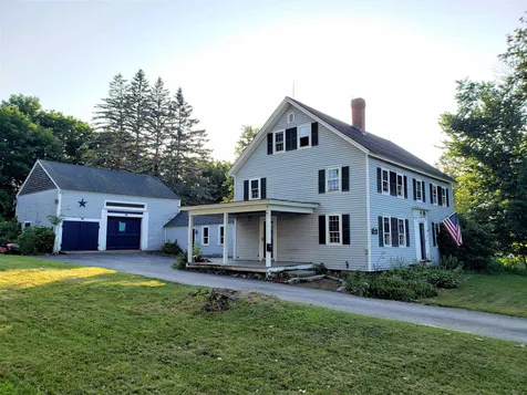 11 French Circle Pittsfield NH 03263