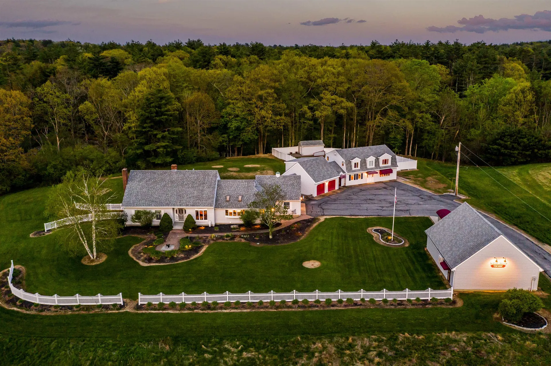 354 Durham Road Madbury NH 03823
